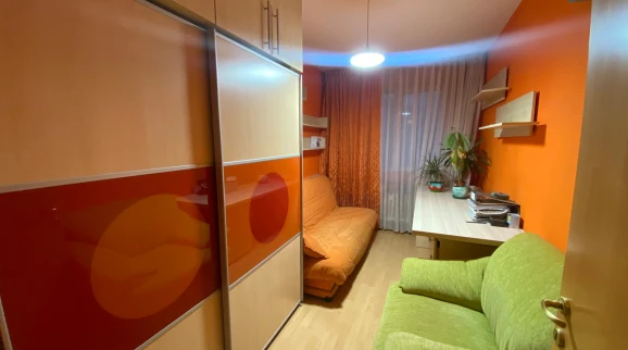 Oferta Apartament de vanzare 3 camere <span>decomandat</span> Podu Ros imagine 3
